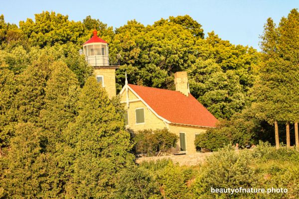 Lighthouse 3 Horizontal