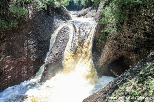 Gorge Falls 1 Horizontal