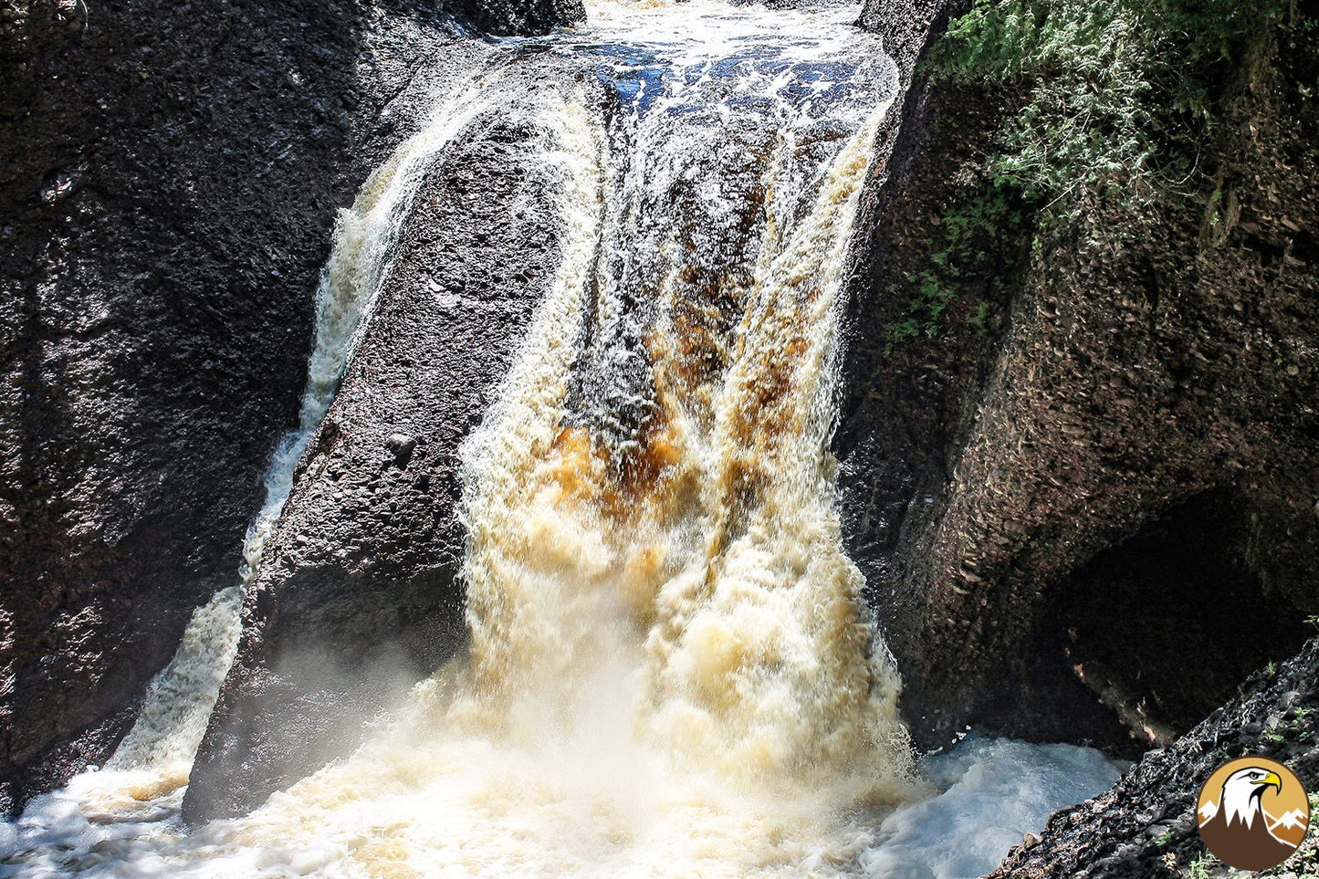 Gorge Falls 2 1500X1000